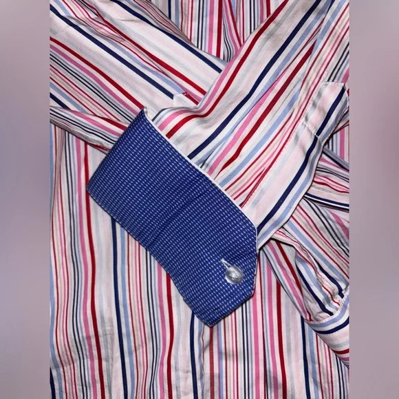 Elegant Striped Men's Shirt with Red and Blue Accents - Picture 4 of 4